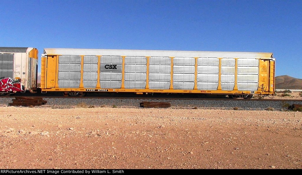 WB Unit Vehicular Flat Car Frt at Erie NV -70